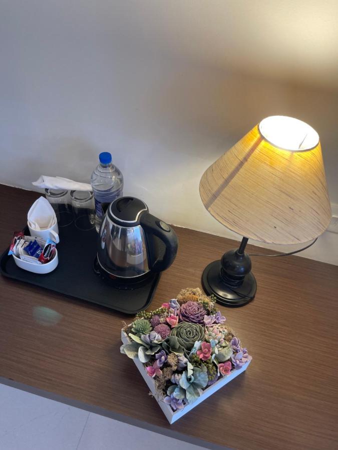Hotel Yamuna Adur Eksteriør bilde