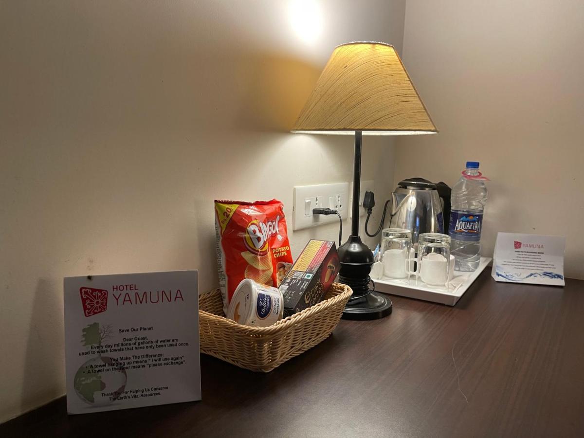 Hotel Yamuna Adur Eksteriør bilde