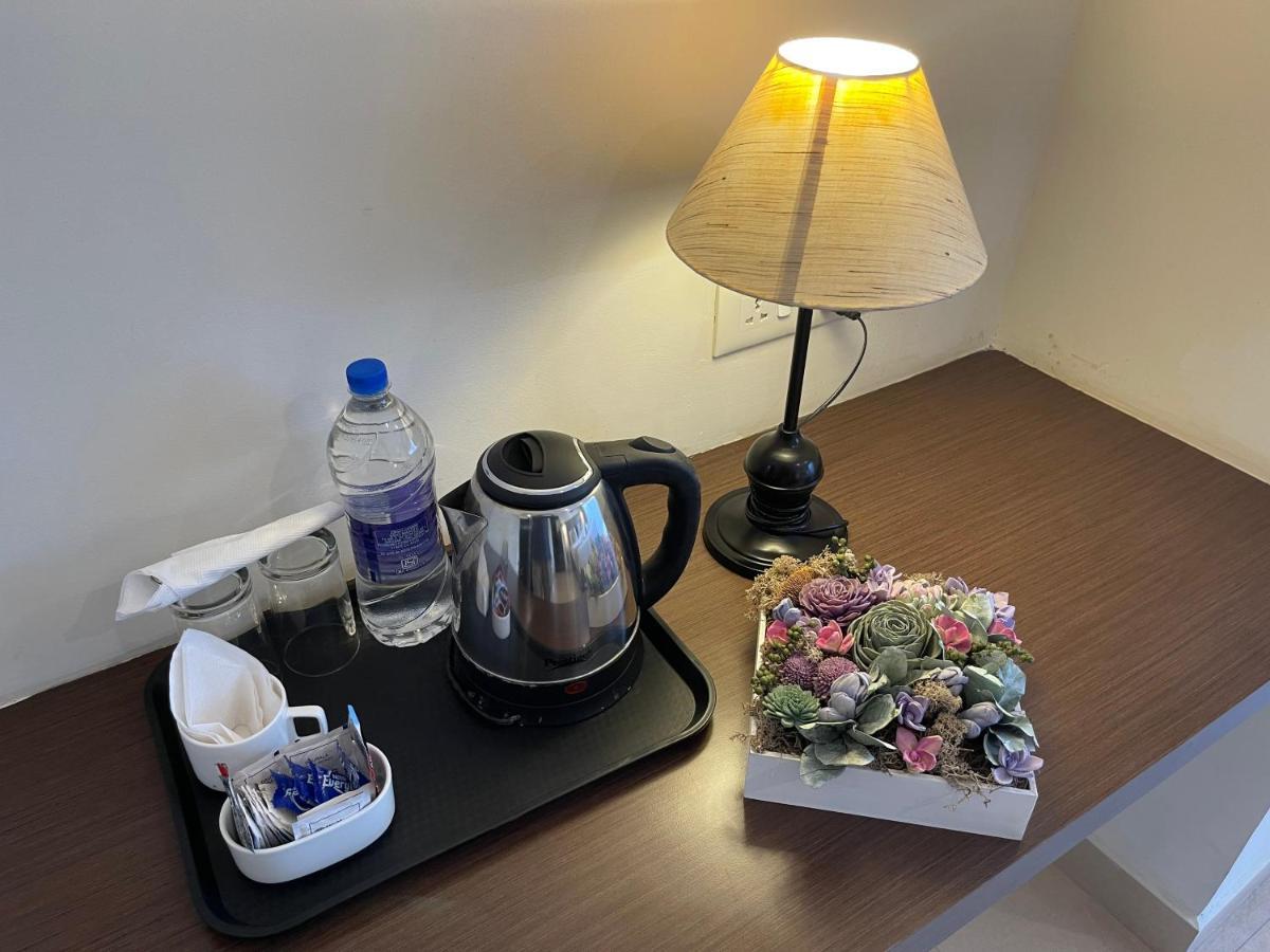 Hotel Yamuna Adur Eksteriør bilde